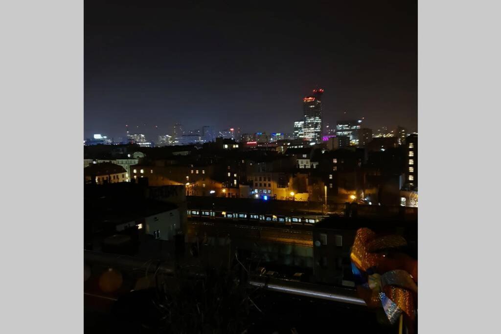 R O M A N T I C City View By Kato Katovice Exteriér fotografie